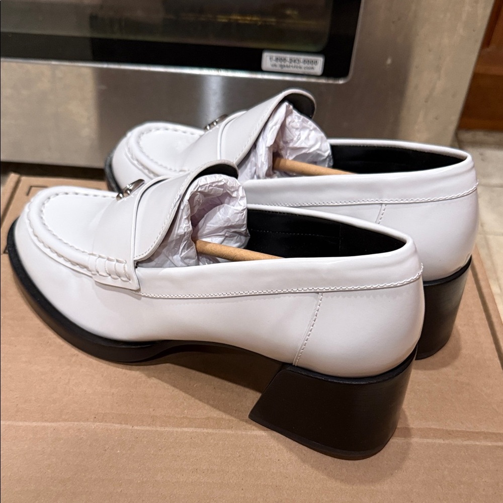 Coach Women's Natalie Leather Loafer - size 8 - Picture 5 of 16